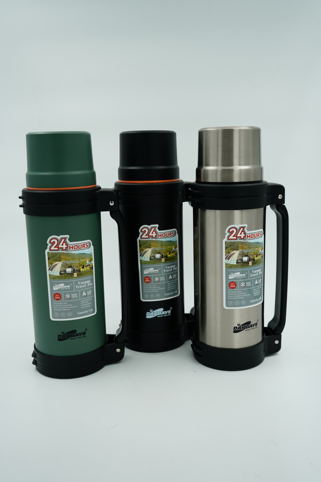 فلاسک کوهنوردی دسته دار 1200ml.DAYDAYS
