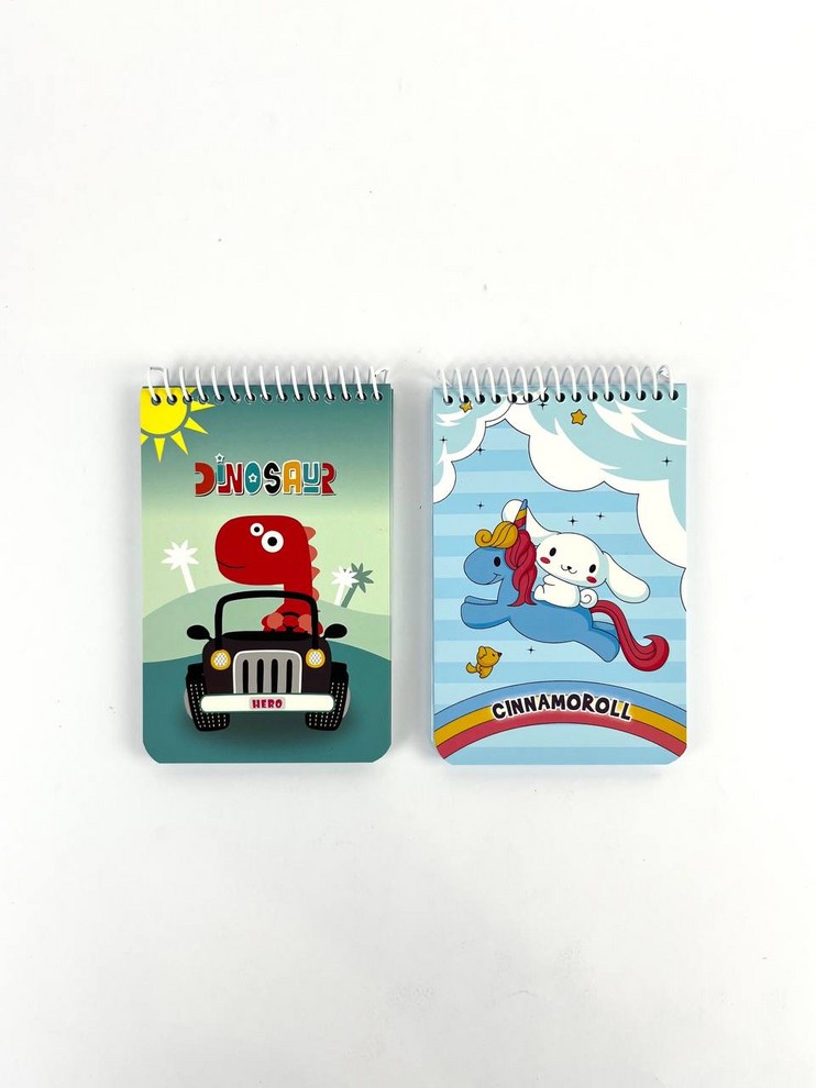 دفتر یادداشت سیمی فانتزی حاشیه دار Hero